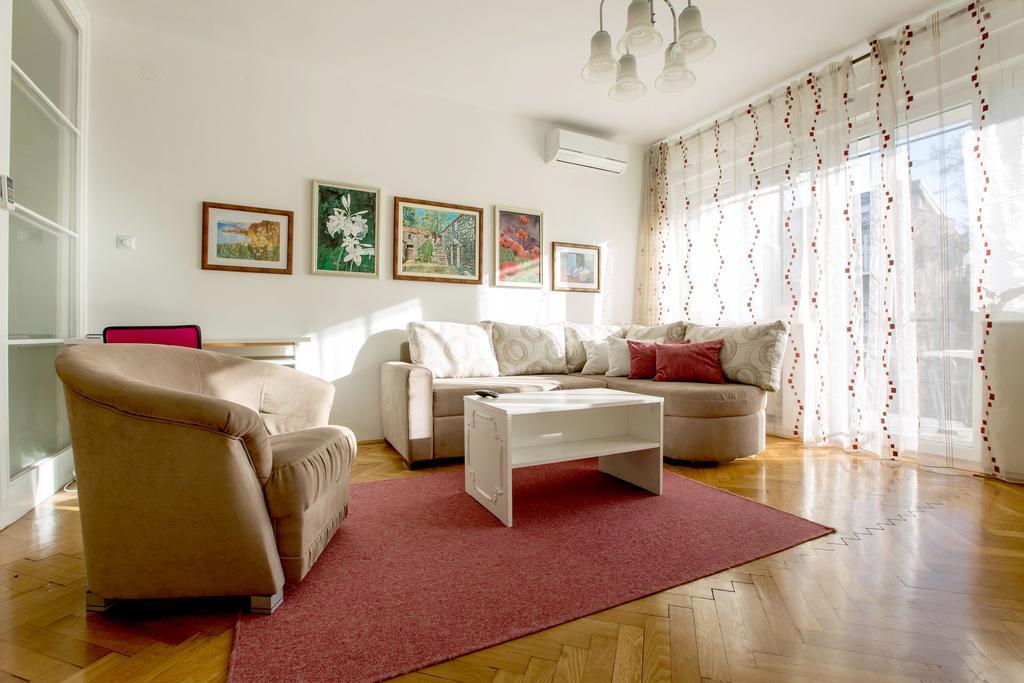 Apartment Cvetje 자그레브 외부 사진