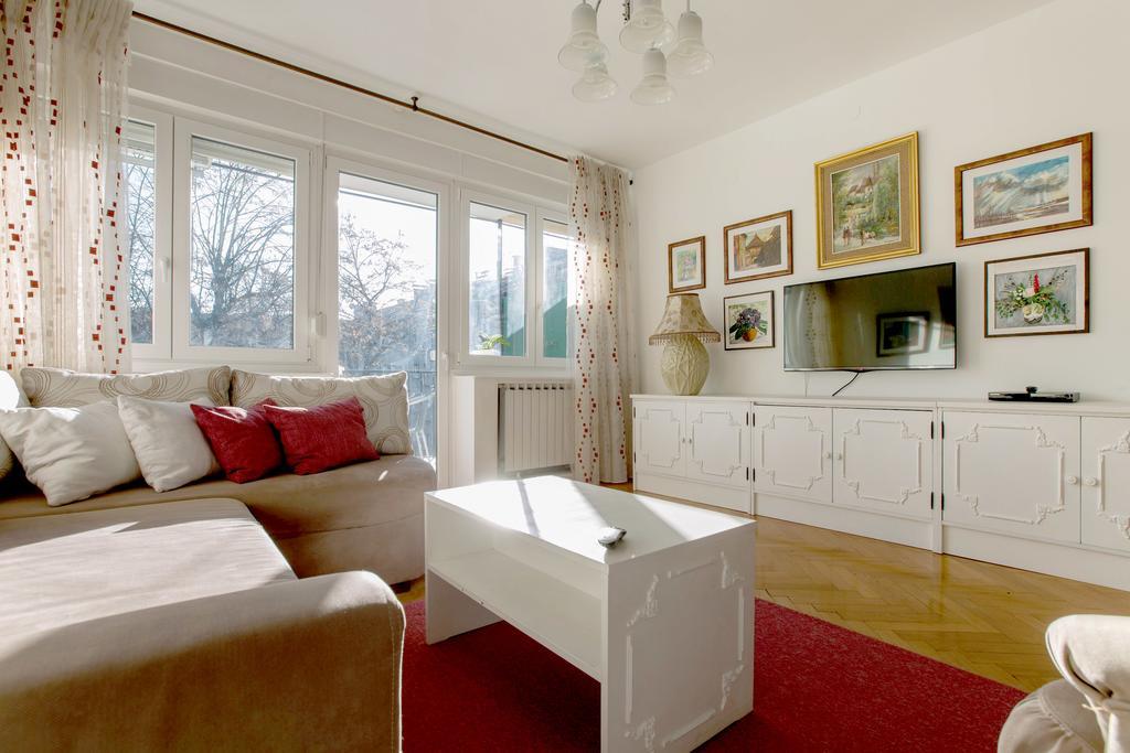Apartment Cvetje 자그레브 외부 사진